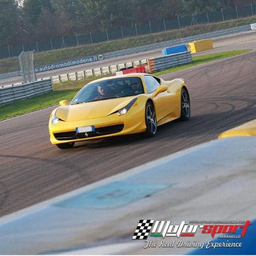 Test Drive Pista e Estrada Ferrari 458 Italia