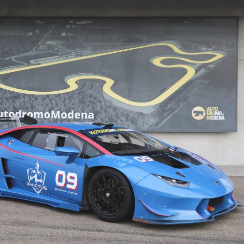 Test Drive Lamborghini Hurácan Super Trofeo em pista de corridas