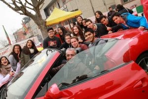 Quanto custa conduzir um Ferrari? 1 A2755017