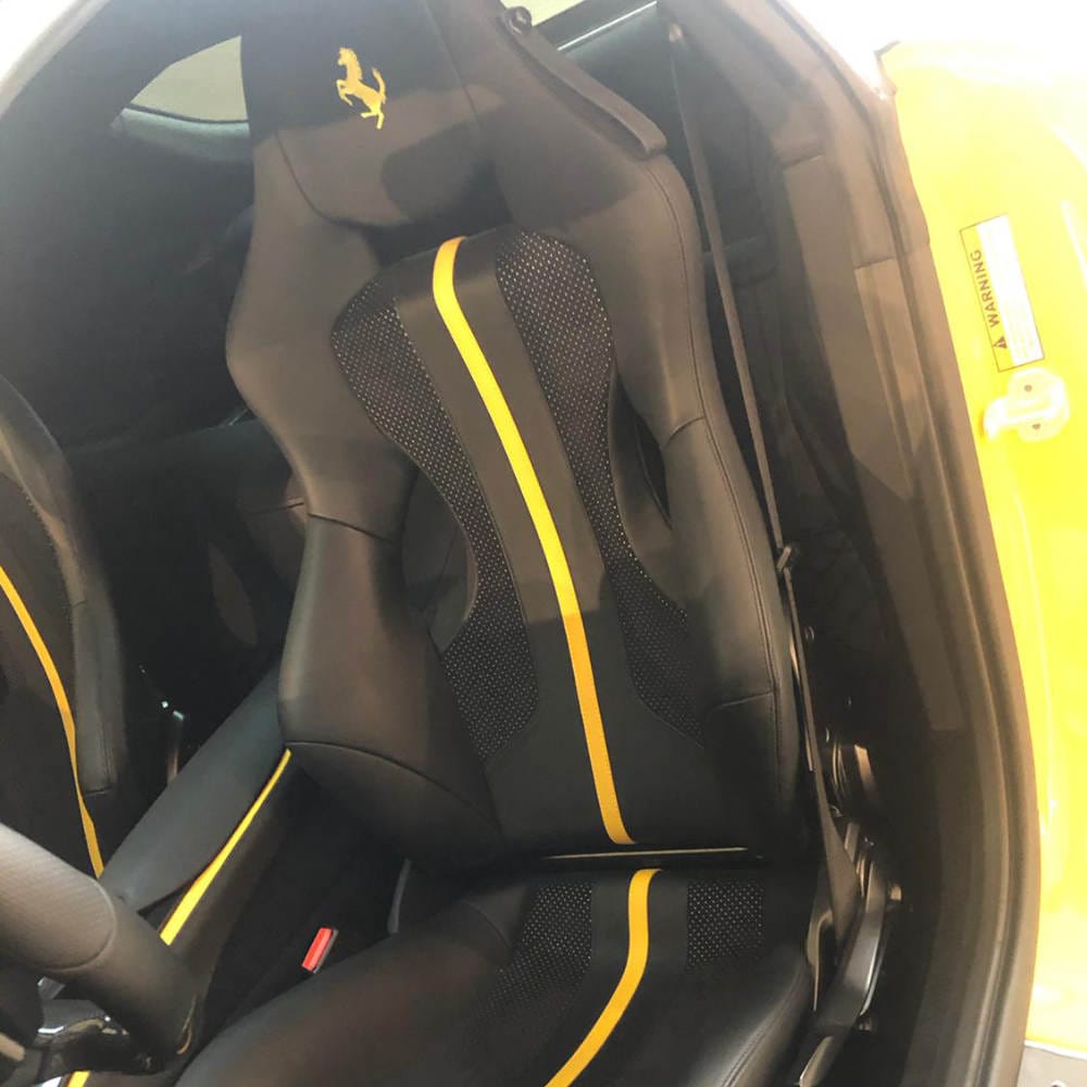 Aluga o Ferrari 812 SuperFast 6 Aluga o Ferrari 812 SuperFast - Imagem 6