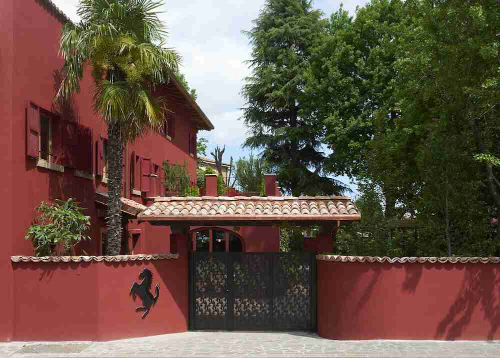 Guia Ferrari Portofino e Restaurante Cavallino 1 Cavallino Restaurant entrance
Ingresso del ristorante Cavallino