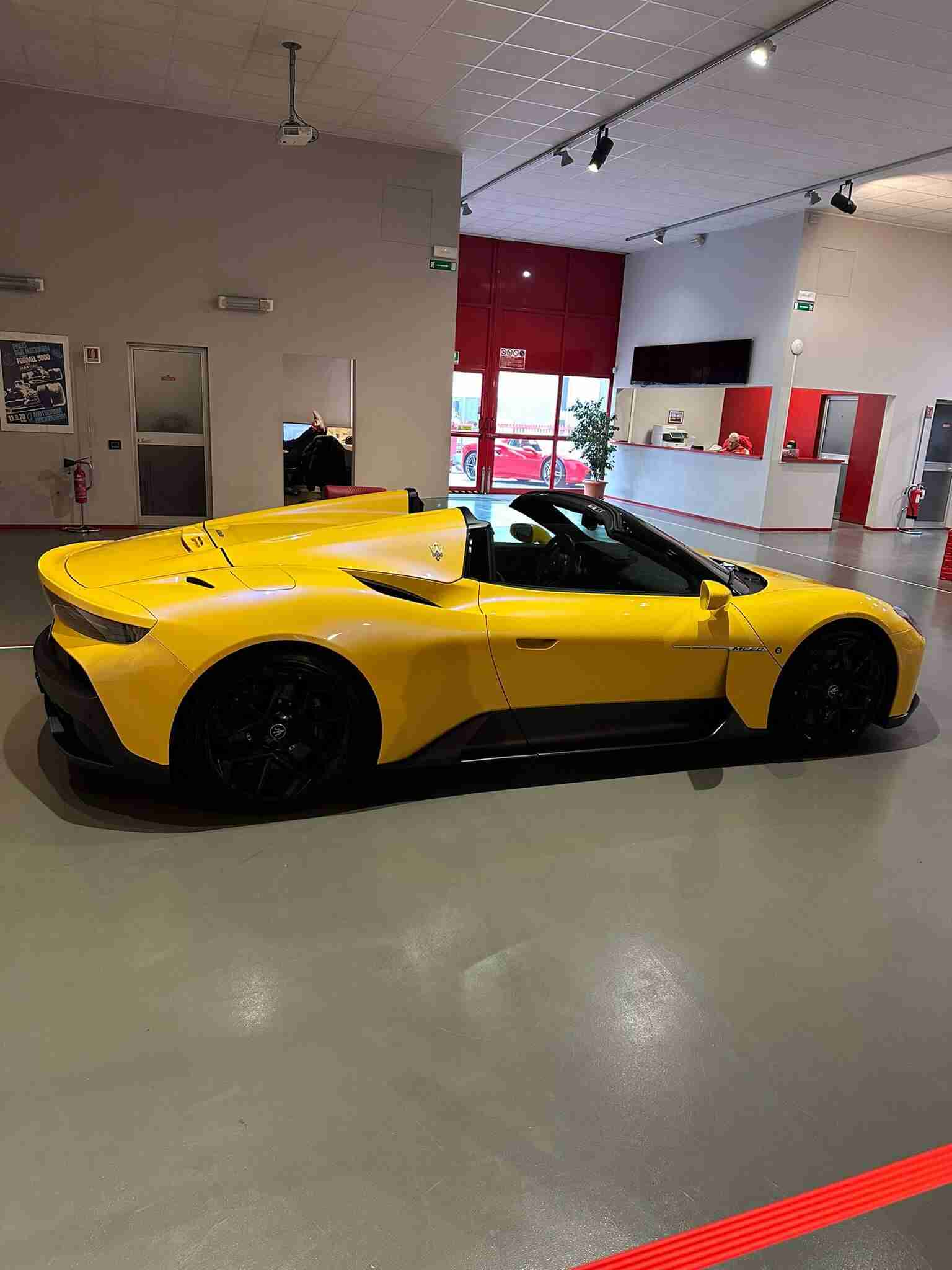 Maserati MC20 Cielo test drive 4 Maserati MC20 Cielo test drive - Imagem 4