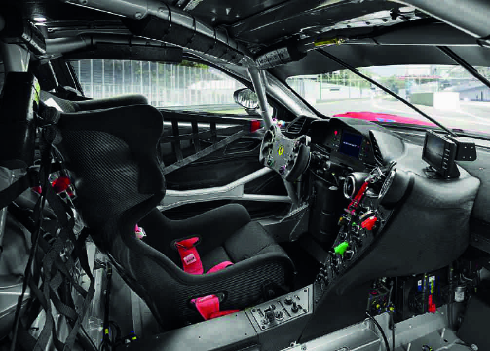 Conduzir na pista de Misano 3 Conduzir na pista de Misano - Imagem 3