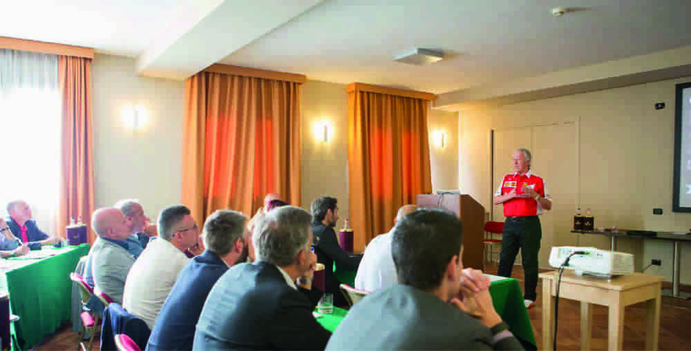 Conduzir na pista de Misano 12 Conduzir na pista de Misano - Imagem 12