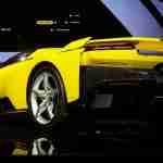 O Ferrari F80 Gialla: O supercarro dos teus sonhos 8 motorsport ferrari f80 gialla 3